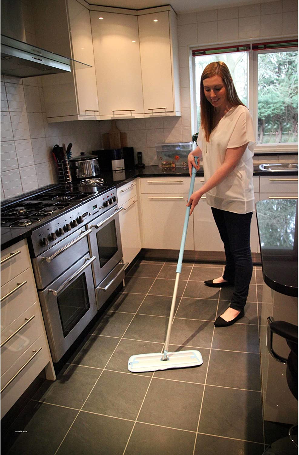 Deep Clean Mop, Microfiber Mop, Perfect Floor Cleaner for Hardwood, Laminate, Tile and Stone Flooring, Washable and Reusable, 100 Wash Promise