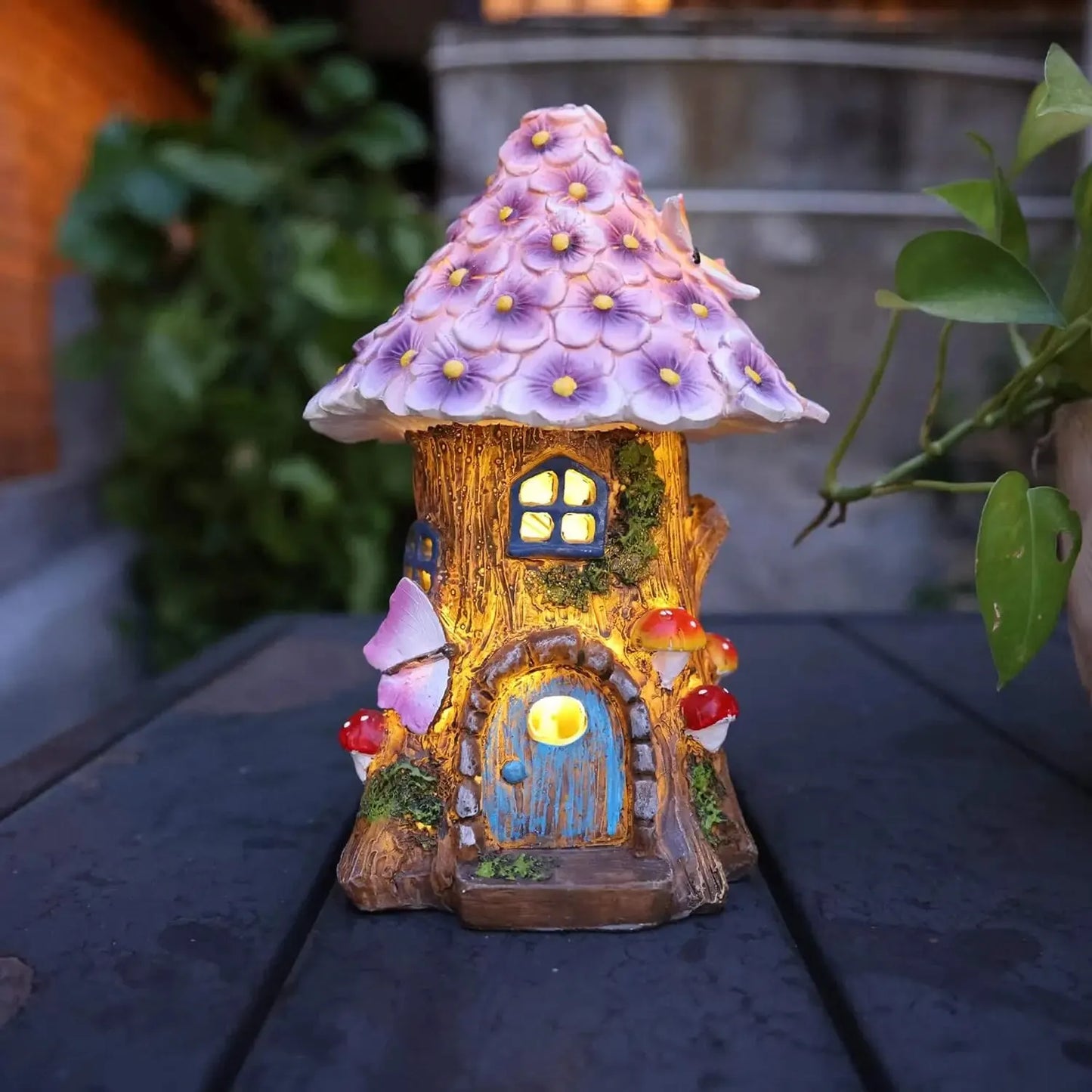 Solar Fairy Garden House Statue - Outdoor Light-Up Mushroom Figurine, Resin Lawn Decorations, Miniature Fairies House for Yard, Garden