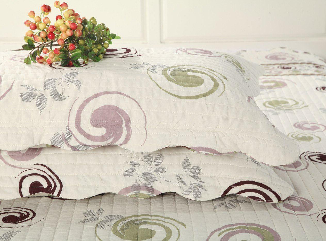 Tache Summer Storm Geometric Swirl Ivory White Scalloped Cotton Quilt Set (DSW019)