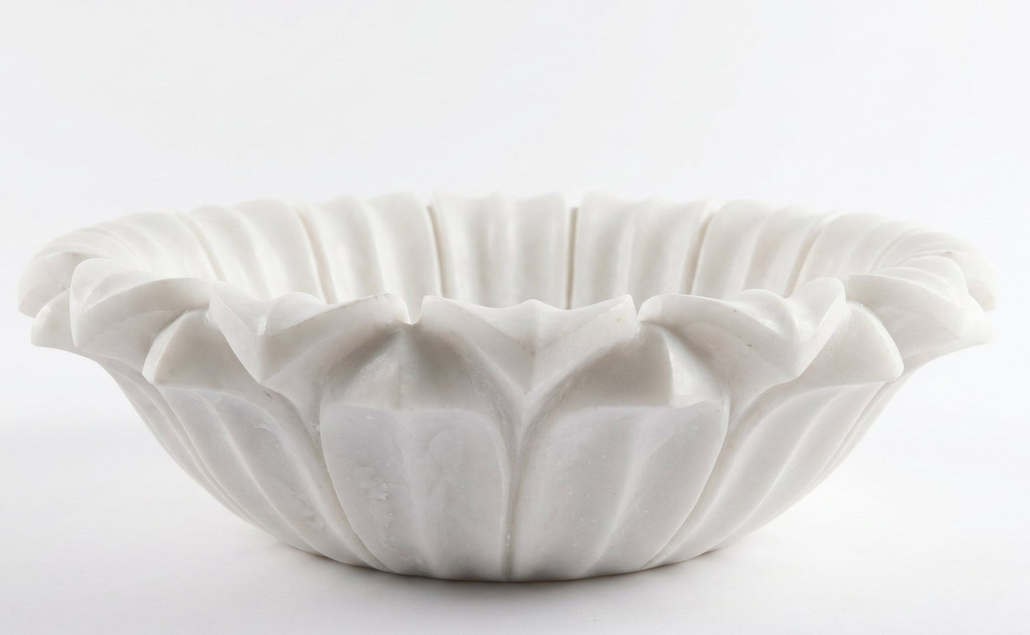 Carrara White Marble Flower Shape Polished Sink (D)18" (H)6"