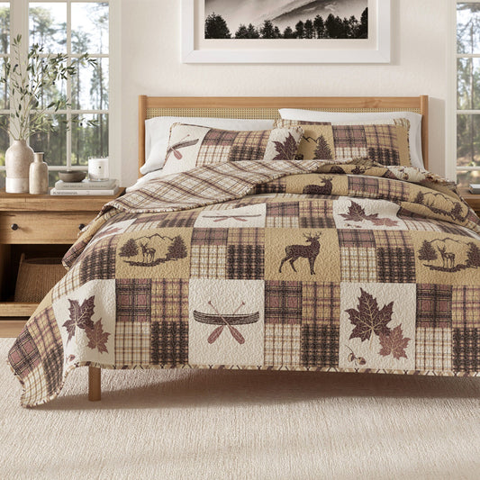 Deer & Leaf Patchwork Quilt Set