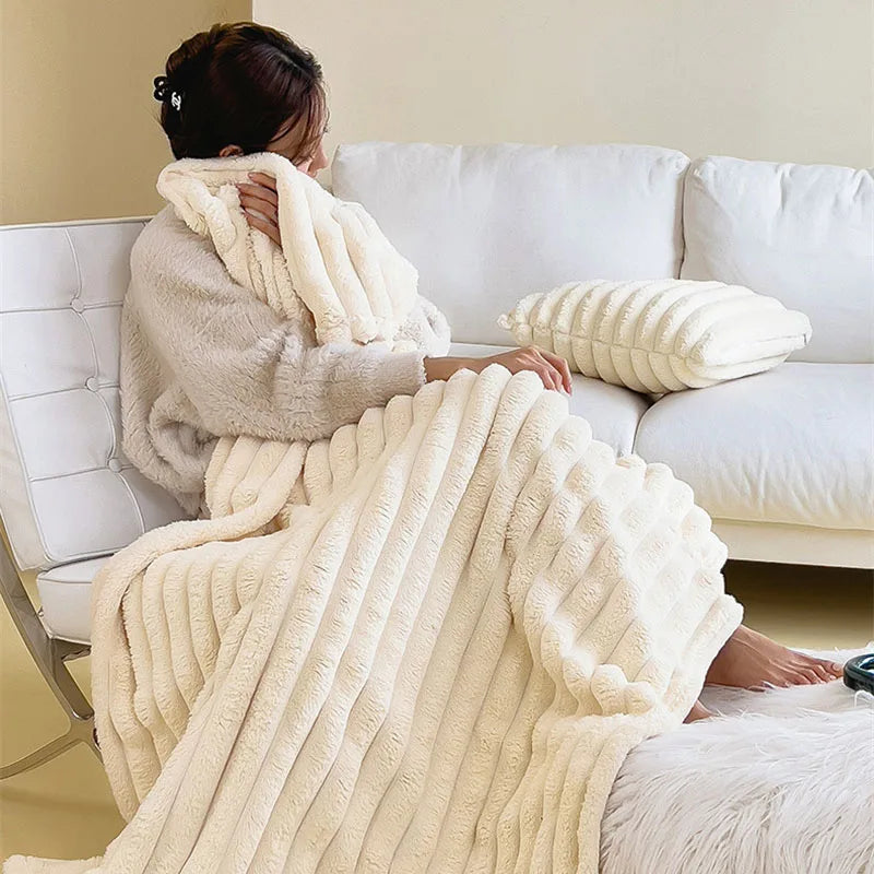 Ultra-Soft Artificial Rabbit Plush Blanket: Your Cozy Companion for Autumn and Winter