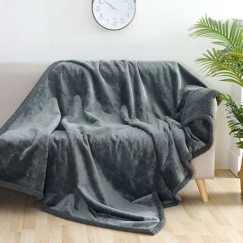 Luxury Shaggy Blanket for Couples - Romantic, Warm, and Cozy King Size Blanket, 100% Polyester, Waterproof, Available for Dropshipping