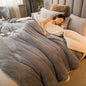 Luxurious Wool Throw Blanket - Double-Sided Queen Duvet Cover, Thick Lamb Quilt Cover for Winter, Comfortable Bedspread