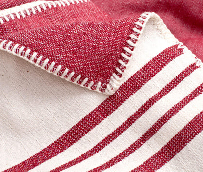 FARMHOUSE  DOUBLE SIDED THROW