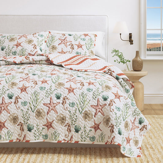 Microfiber Coastal Quilt Set: Seahorse & Shells Design