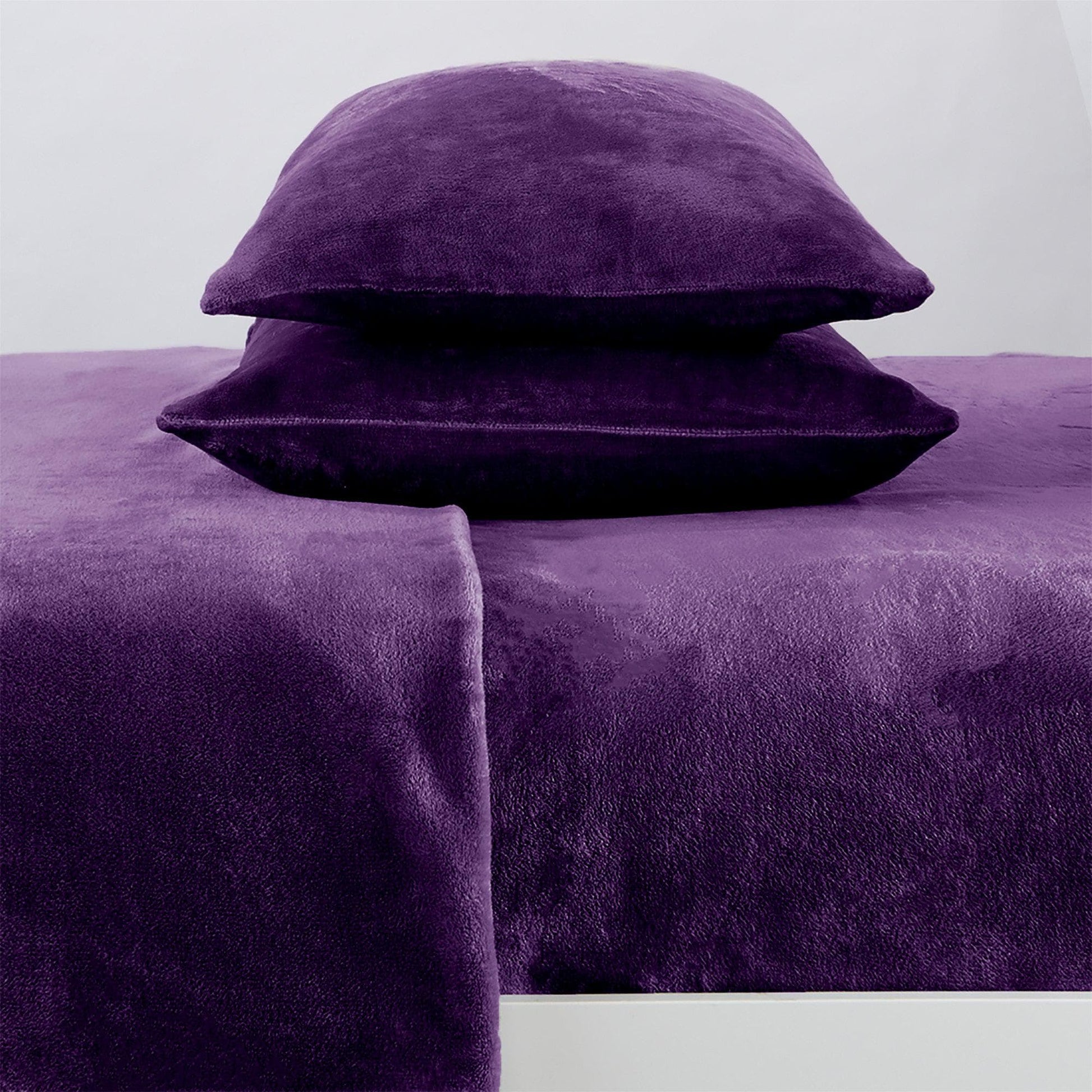 Velvet Plush Sheets: Jewel-Toned Comfort for Elevated Bedding