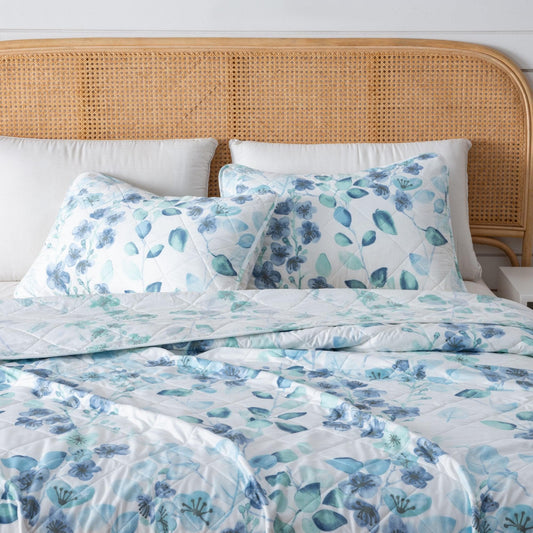 Watercolor Floral Quilt Set for Effortless Bedroom Style