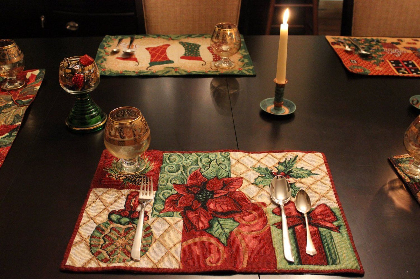 Tache Holiday Christmas Tidings Tapestry Placemat Set of 4 (12900PM)