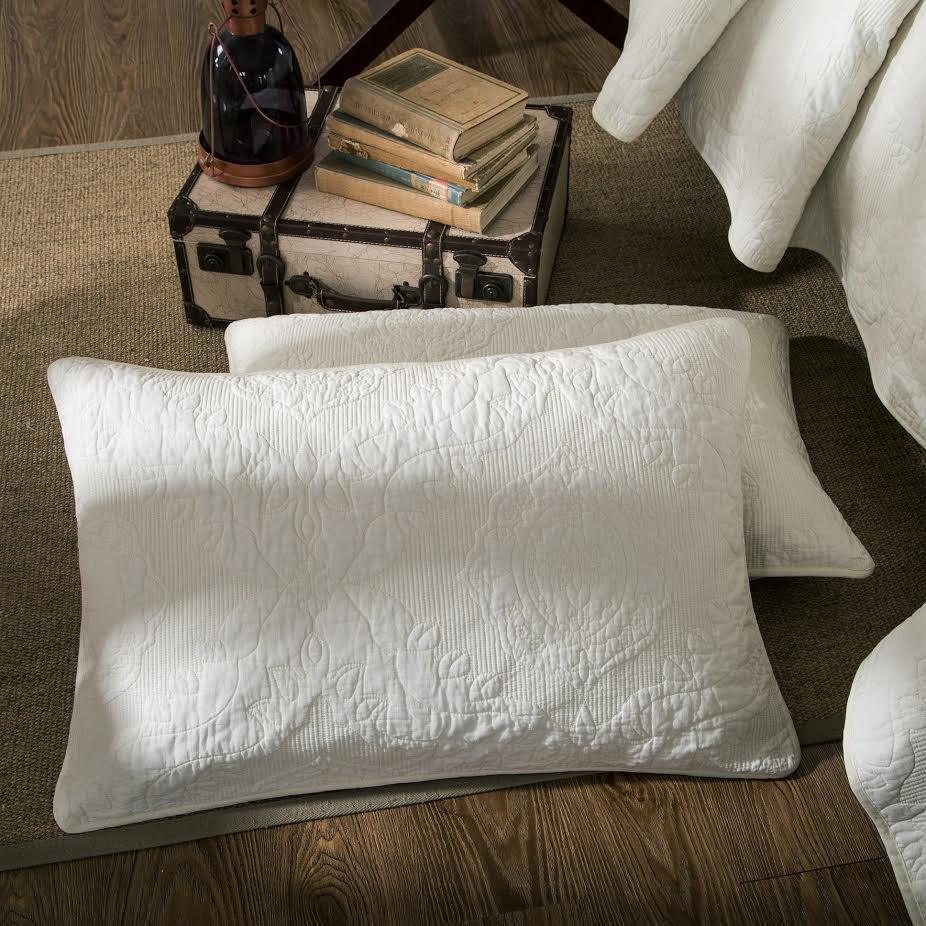 Tache Vanilla Cream Ivory Paisley Damask Stitch Matelassé Cotton Quilt Set (JHW-643)