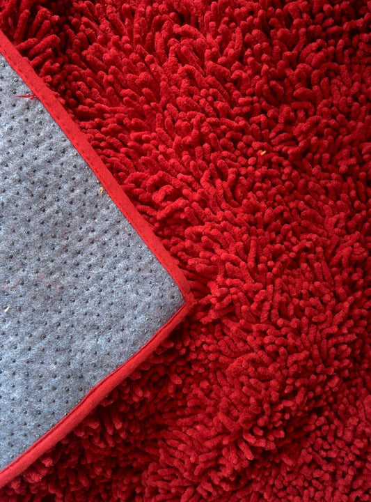 Tache Cotton Chenille Solid Dark Raspberry Red Rug (MAT2032R)