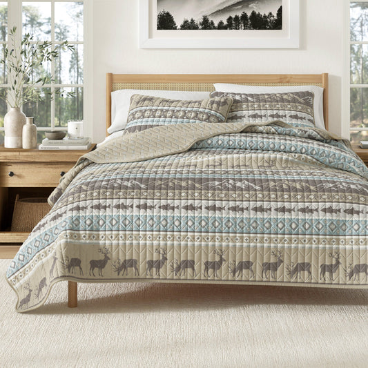 Rustic Lodge Quilt Set with Mountain and Wildlife Prints