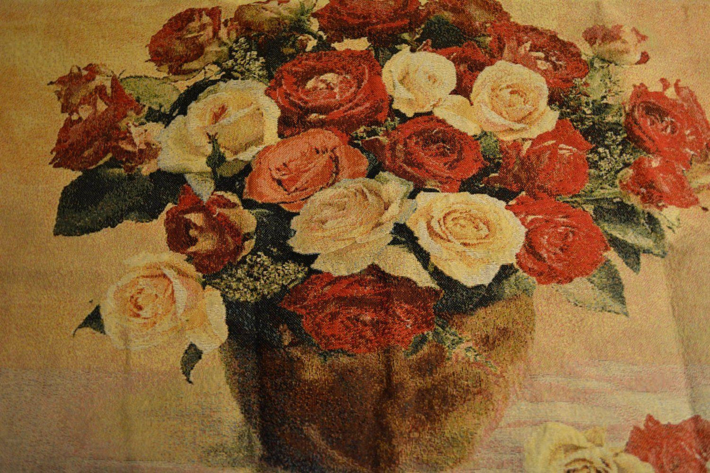 Tache Tapestry Red Rose Bouquet Valentine's Proposal Wall Hanging Art 27 x 20 (12442E)